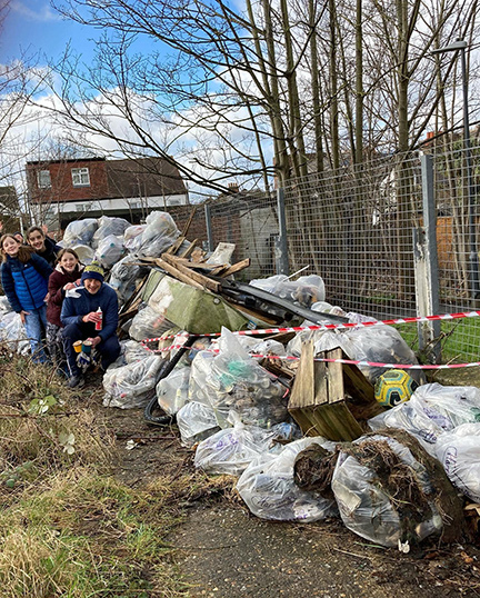 Harrow Litter Pickers photo 8