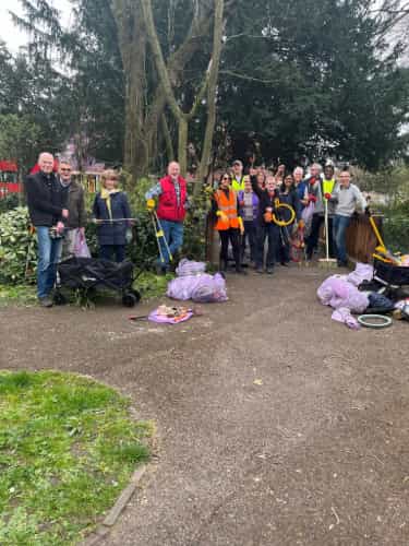 Galerie foto Harrow Litter Pickers 27